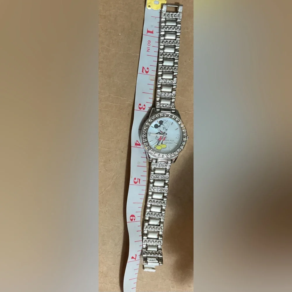 Disney: Mickey Mouse crystal accent bracelet /wrist watch.about/ appropriate 7”.
